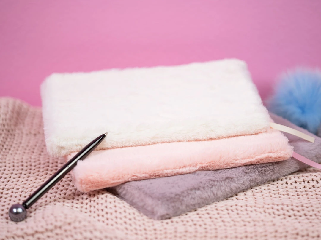 Bewaltz Furry Notebook - Purple