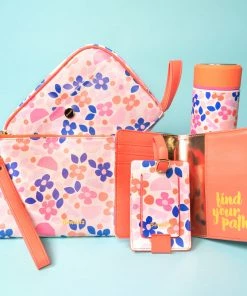 Bewaltz New Travel Wristlet - Travel Collection